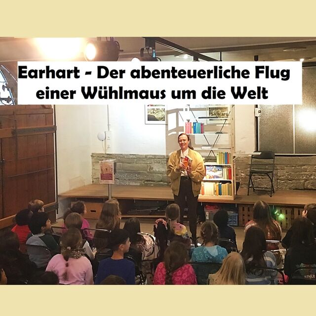 Foto aus der Vorstellung "Earhart - Der abenteuerliche Flug einer Wühlmaus um die Welt" des Landestheaters Württemberg Hohenzollern